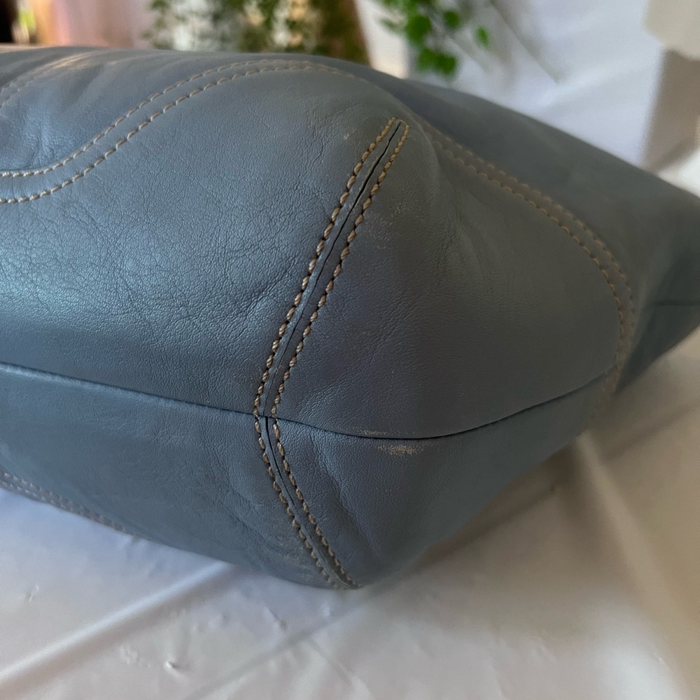 Vintage Coach Light Blue SoHo Leather Tote - Picture 4 of 10